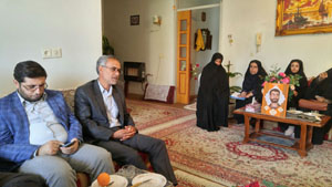 به مناسبت هفته هنر انقلاب اسلامی به مناسبت هفته هنر انقلاب اسلامی