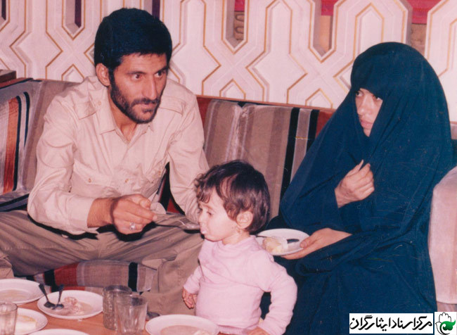 شهید غلامرضا صالحی به روایت همسر/ تصاویر منتشر نشده مرکز اسناد ایثارگران شهید غلامرضا صالحی به روایت همسر/ تصاویر منتشر نشده مرکز اسناد ایثارگران