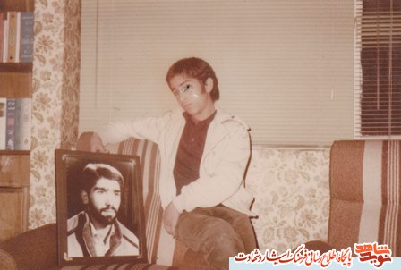 پیامم را به گوش مردم برسانید/ دل کندن از دنیای پوچ پیامم را به گوش مردم برسانید/ دل کندن از دنیای پوچ