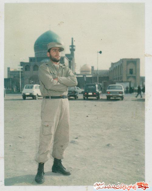زندگی نامه و تصاویر شهید والامقام حمید ملک پوریان بیدگلی زندگی نامه و تصاویر شهید والامقام حمید ملک پوریان بیدگلی