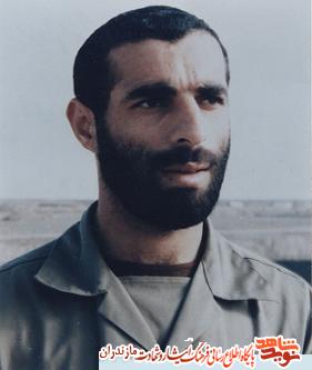 از امام امت كه نايب حجت خداست اطاعت كنيد از امام امت كه نايب حجت خداست اطاعت كنيد