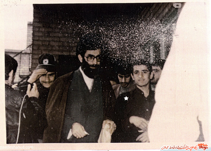 عکس دیده نشده از شهید گیلانی در کنار مقام معظم رهبری عکس دیده نشده از شهید گیلانی در کنار مقام معظم رهبری