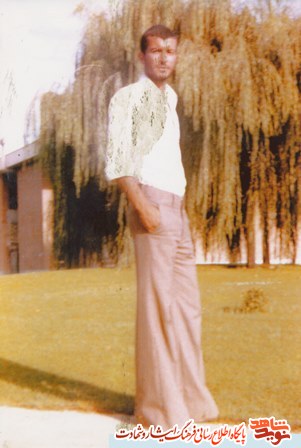 مسجد این سنگر افتخار آفرین را خالی مگذارید(پنجم فروردین منتشر شود) مسجد این سنگر افتخار آفرین را خالی مگذارید(پنجم فروردین منتشر شود)