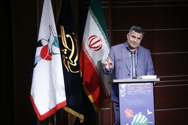 جشنواره «سرچشمه سرخ»؛ پاسخ به دغدغه رهبری درباره شهدای هفتمتیر جشنواره «سرچشمه سرخ»؛ پاسخ به دغدغه رهبری درباره شهدای هفتمتیر