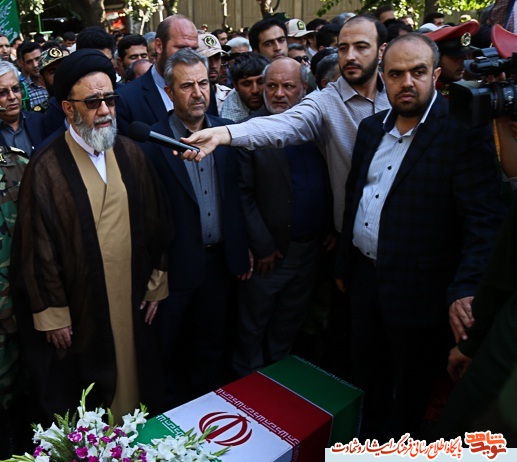 گزارش تصویری از تشییع باشکوه شهید حسن جنگجو در تبریز گزارش تصویری از تشییع باشکوه شهید حسن جنگجو در تبریز