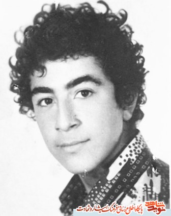 همراه باشیم با هشت شهید دانش آموز دفاع مقدس همراه باشیم با هشت شهید دانش آموز دفاع مقدس