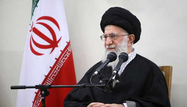 نباید اجازه داد یاد شهیدان در اثر جلوههای کاذب فراموش شود نباید اجازه داد یاد شهیدان در اثر جلوههای کاذب فراموش شود