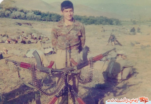 وصیت نامه شهید سید محمد هاتف درسالروز ولادتش (سایز عکس) وصیت نامه شهید سید محمد هاتف درسالروز ولادتش (سایز عکس)