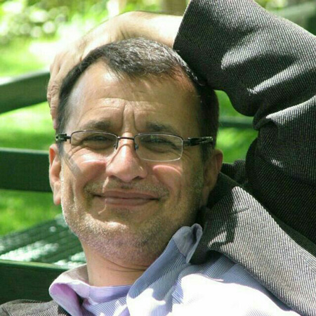 از آرمانهای اولیه انقلابمان بسیار دور شدهایم از آرمانهای اولیه انقلابمان بسیار دور شدهایم
