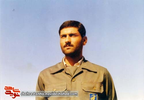 خنده و سرنیزه خنده و سرنیزه