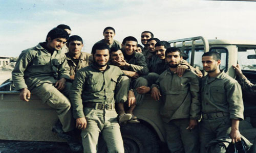 فرمانده گردان خط شکن شهید محمدرضا پیله وران فرمانده گردان خط شکن شهید محمدرضا پیله وران