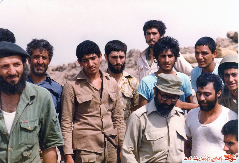 چرا شهید هاشمی ممنوع الجبهه شد/ شناخت «آقا سید مجتبی» به روایت یاران چرا شهید هاشمی ممنوع الجبهه شد/ شناخت «آقا سید مجتبی» به روایت یاران