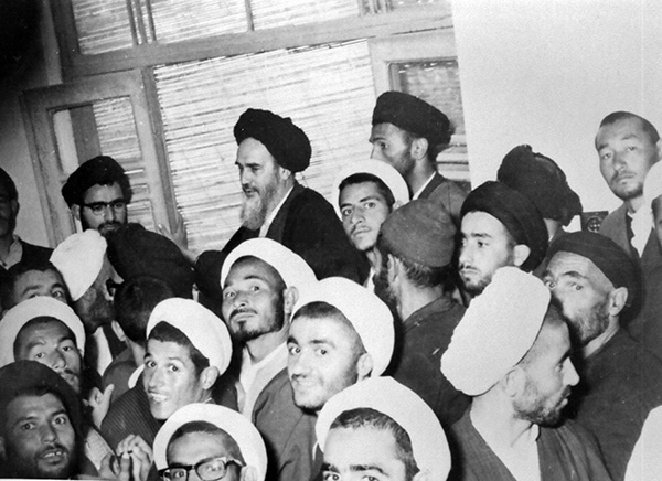 اعلامیه ای که منجر به شهادت آیت الله سعیدی شد/ حمله تند شهید به شاه اعلامیه ای که منجر به شهادت آیت الله سعیدی شد/ حمله تند شهید به شاه