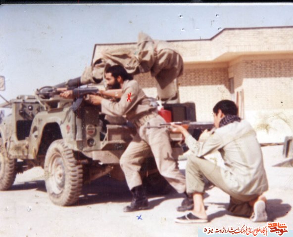 دختری که با آمدن برف منتظر دیدار پدر بود دختری که با آمدن برف منتظر دیدار پدر بود