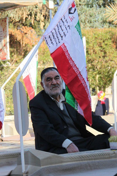 پدر همرزم شهید علم الهدی به فرزند شهیدش پیوست پدر همرزم شهید علم الهدی به فرزند شهیدش پیوست
