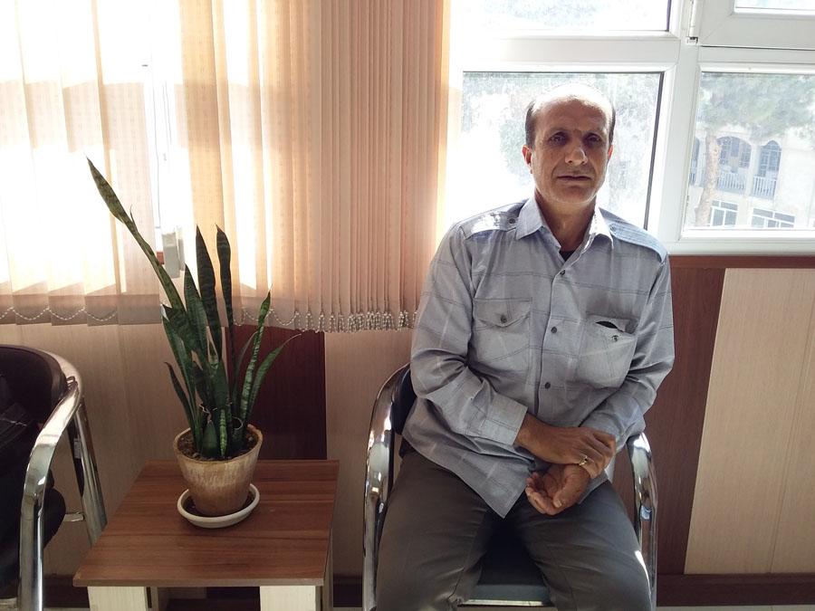 در جبهه جنگ نیست یک دانشگاه است بعد که برگردی استاد می شوی... در جبهه جنگ نیست یک دانشگاه است بعد که برگردی استاد می شوی...