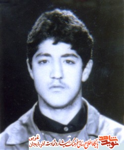 مصاحبه صوتی با پدر و خواهر شهید سفیدکار/ صوت مصاحبه صوتی با پدر و خواهر شهید سفیدکار/ صوت