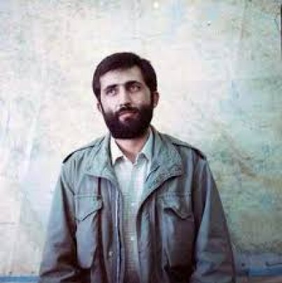 به فرمان امام خمینی از پادگان فرار کرد به فرمان امام خمینی از پادگان فرار کرد
