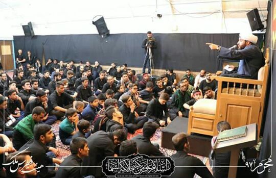 حسینیه شهدا، یک قرارگاه فرهنگی است حسینیه شهدا، یک قرارگاه فرهنگی است