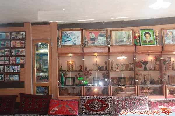 تجدید خاطره با شهدای کرمانی در حسینیه شهید «محمدکاظم کیانی»