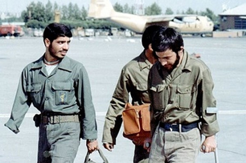 جوانانی که جنگ را مدیریت کردند جوانانی که جنگ را مدیریت کردند