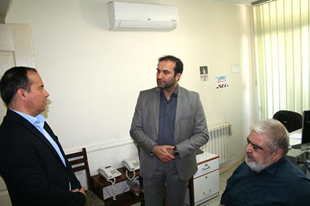 بازدید مدیرکل مرکز پژوهش و اسناد ریاست جمهوری از مرکز اسناد ایثارگران بازدید مدیرکل مرکز پژوهش و اسناد ریاست جمهوری از مرکز اسناد ایثارگران