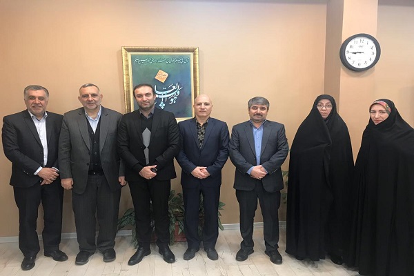 جشنواره سرخنگاران مفهوم ایثار و شهادت را تعمیق میبخشد جشنواره سرخنگاران مفهوم ایثار و شهادت را تعمیق میبخشد