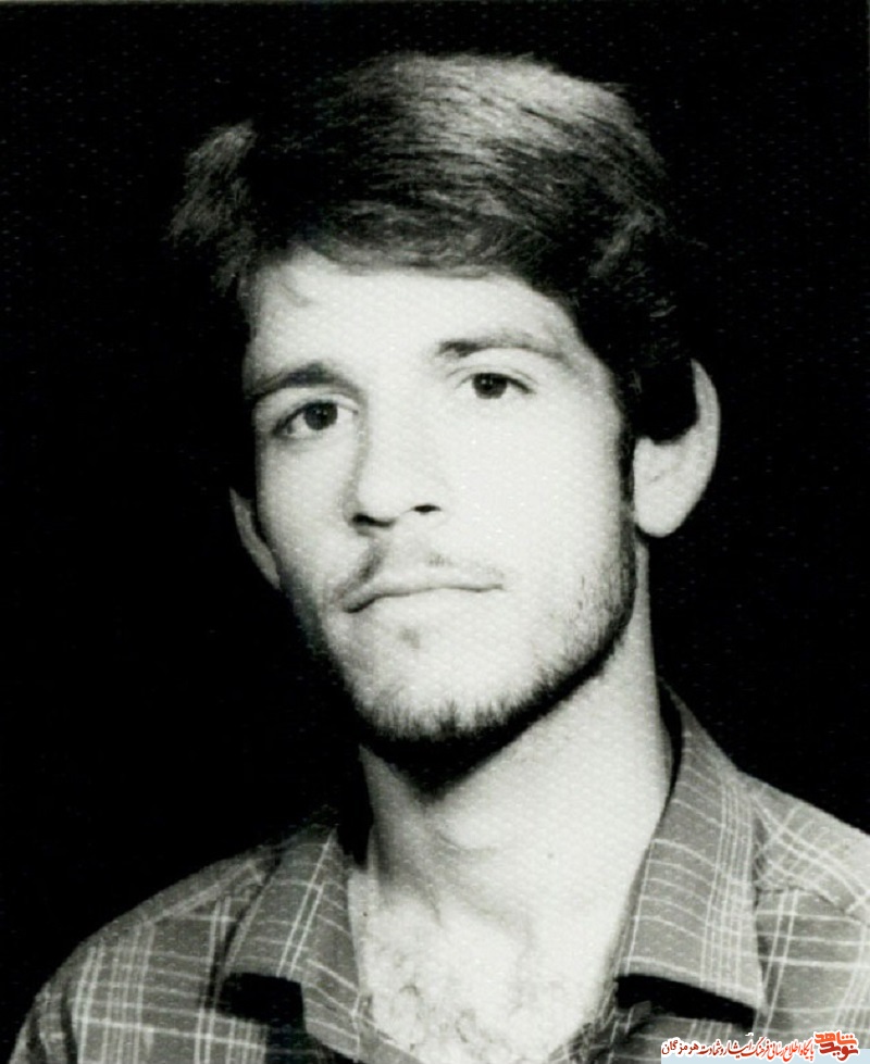 به پسرش پیوست به پسرش پیوست