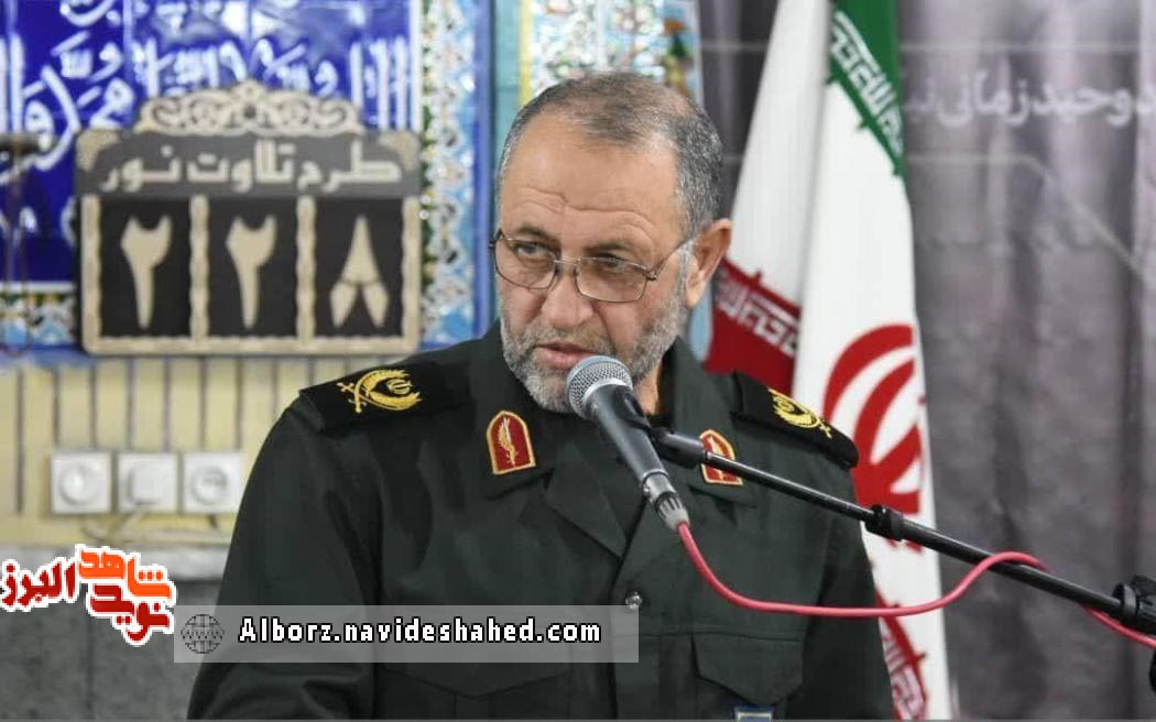 سردار سلیمانی مدیری ولایتپذیر و سیاست مداری فارغ از احزاب مختلف بود سردار سلیمانی مدیری ولایتپذیر و سیاست مداری فارغ از احزاب مختلف بود