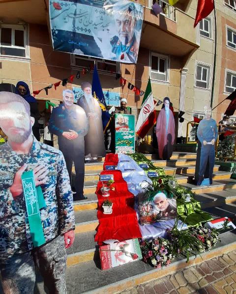 خون پاک شهید سلیمانی سبب نابودی کامل دشمنان خواهد شد خون پاک شهید سلیمانی سبب نابودی کامل دشمنان خواهد شد