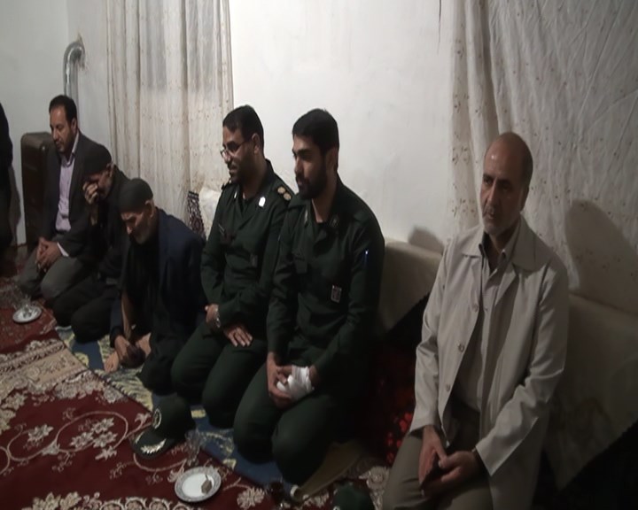 فیلم: دیدار مسئولان استان و شهرستان بهار با خانواده روحانی شهید قاسمی در زادگاهش