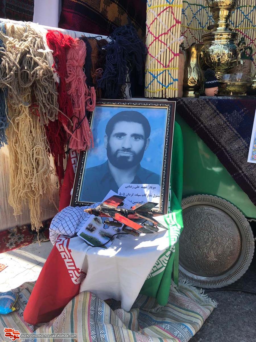 دانش آموزانی ورامینی نمایشگاه ایران شناسی بر پایه ی معرفی شهدای شاخص برگزار کردند دانش آموزانی ورامینی نمایشگاه ایران شناسی بر پایه ی معرفی شهدای شاخص برگزار کردند