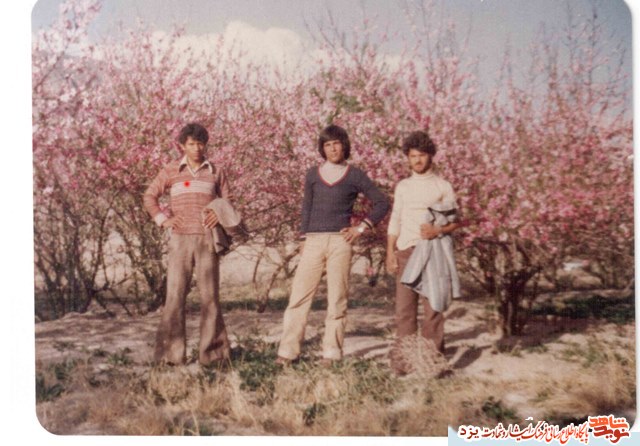 شهید قانع : دنیا وقتی آباد است که مستضعفان زندگی راحتی داشته باشند شهید قانع : دنیا وقتی آباد است که مستضعفان زندگی راحتی داشته باشند