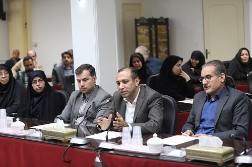 اسناد دولت در زمان جنگ را در اختیار بنیاد شهید قرار می دهیم اسناد دولت در زمان جنگ را در اختیار بنیاد شهید قرار می دهیم