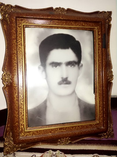 کت و شلوار عروسی پدرم را به جای جنازهاش دفن کردیم کت و شلوار عروسی پدرم را به جای جنازهاش دفن کردیم