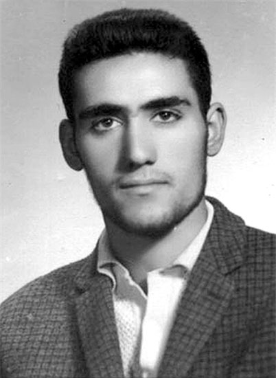 یک روز پیش از اعدام، شهید «بخارایی» را دیدم/ اقوام از ترس ساواک فامیلی شان را عوض کردند یک روز پیش از اعدام، شهید «بخارایی» را دیدم/ اقوام از ترس ساواک فامیلی شان را عوض کردند