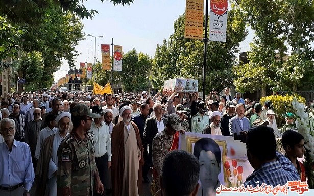 گزارش تصویری از تشییع پیکر شهید حسین امینیان گزارش تصویری از تشییع پیکر شهید حسین امینیان