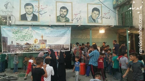 پرچم متبرّک حرم رضوی در بیت شهید مدافع حرم «سعید انصاری» پرچم متبرّک حرم رضوی در بیت شهید مدافع حرم «سعید انصاری»