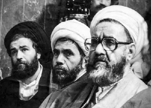 سخنرانی شهید مفتح در مراسم بزرگداشت شهادت استاد مطهری شهید مفتح: مکتب استادِ بزرگ ما، مکتب توحید بود سخنرانی شهید مفتح در مراسم بزرگداشت شهادت استاد مطهری شهید مفتح: مکتب استادِ بزرگ ما، مکتب توحید بود