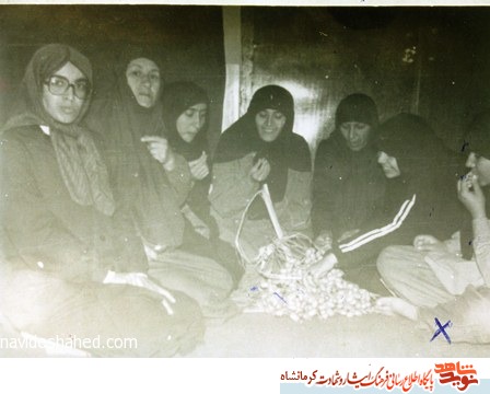 مروری بر زندگینامه شهیده ایثارگری که تا روز شهادت خدمت کرد مروری بر زندگینامه شهیده ایثارگری که تا روز شهادت خدمت کرد