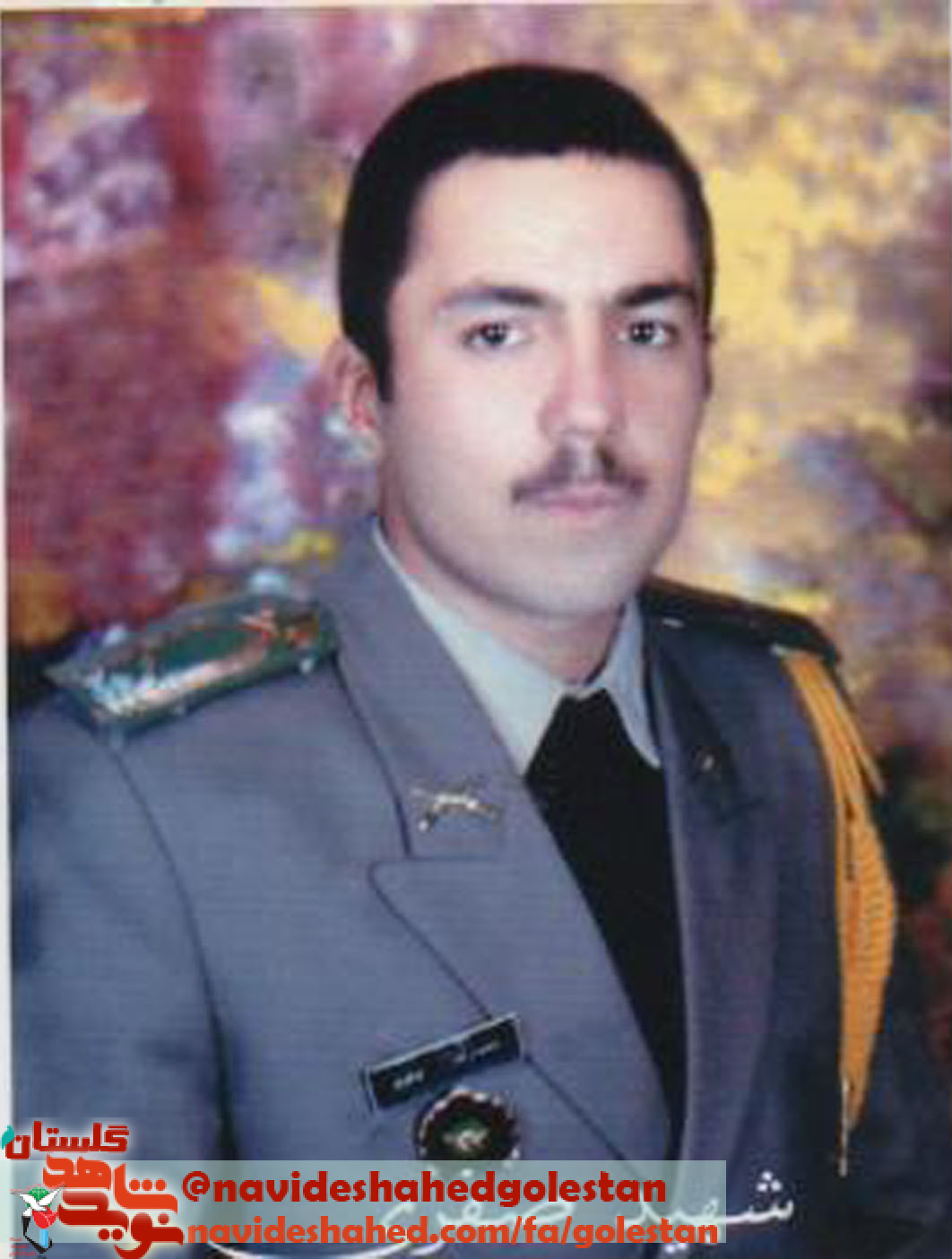 علاقه مند به خط امام و ولایت علاقه مند به خط امام و ولایت