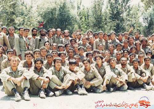 راه انقلاب اسلامی راه جهاد در راه خداست راه انقلاب اسلامی راه جهاد در راه خداست