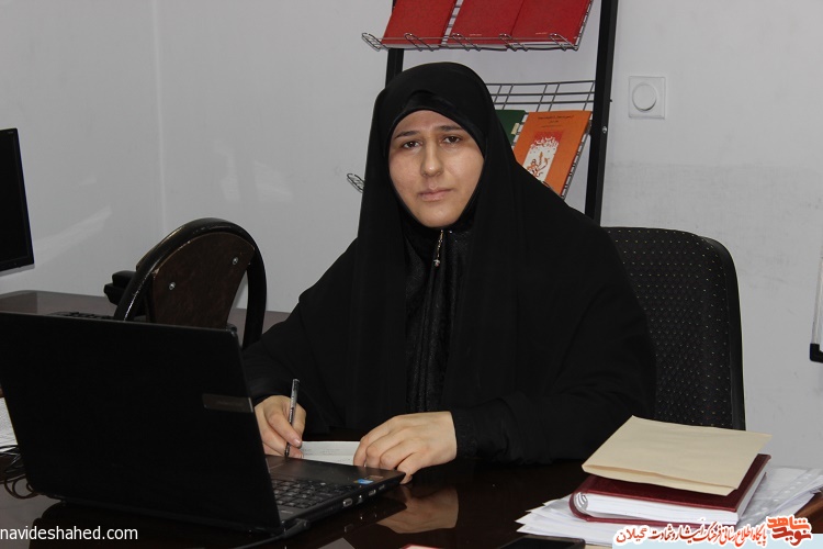 برگزاری ویژهبرنامه «آیههای ایثار» در گیلان برگزاری ویژهبرنامه «آیههای ایثار» در گیلان