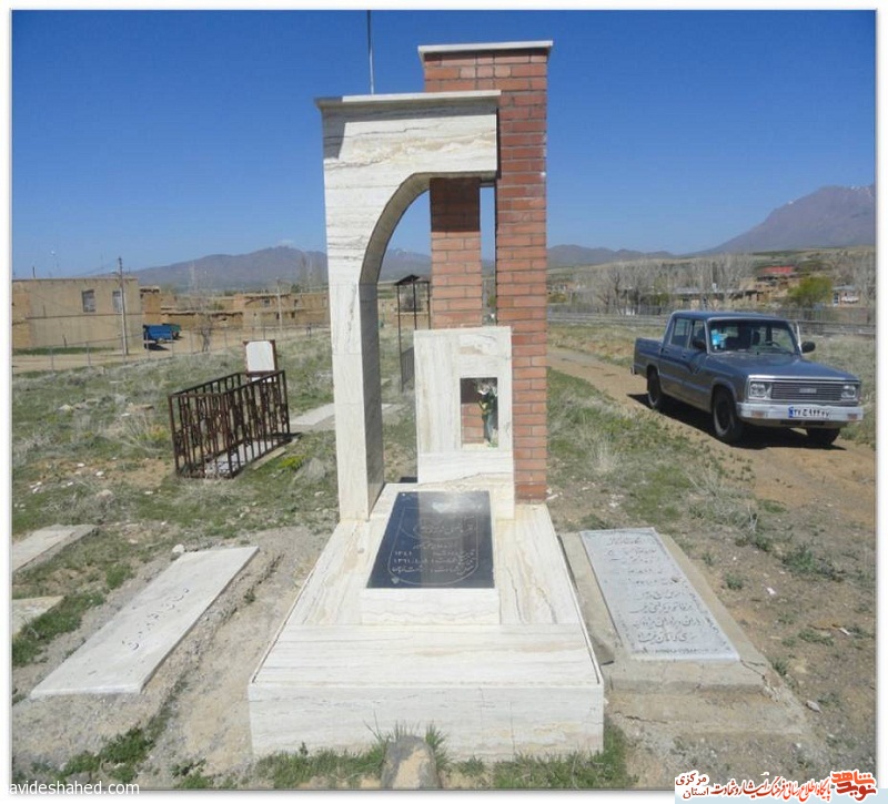 روستای زنگدر آرامگاه شهید قربانعلی نوروزی روستای زنگدر آرامگاه شهید قربانعلی نوروزی