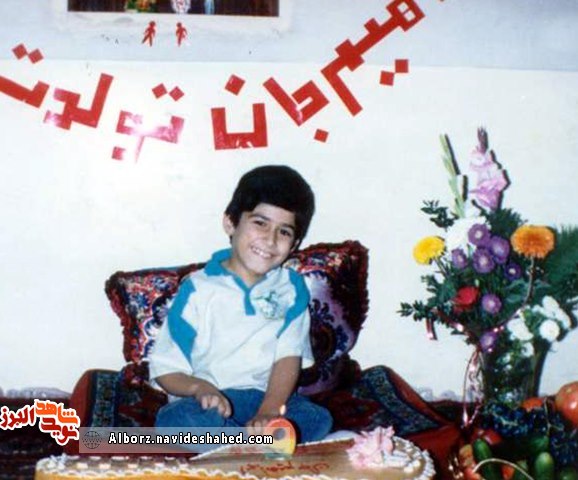 شهید بمباران؛ «عارفِ کوچک» شهید بمباران؛ «عارفِ کوچک»