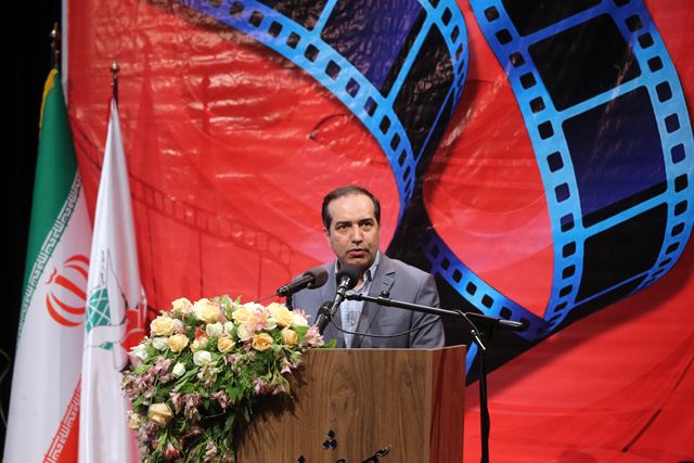 سومین جایزه ملی «فیلم ایثار» برگزیدگانش را شناخت/ تولد ژانر «ایثار اجتماعی» در قاب دوربین فیلمسازان جوان سومین جایزه ملی «فیلم ایثار» برگزیدگانش را شناخت/ تولد ژانر «ایثار اجتماعی» در قاب دوربین فیلمسازان جوان