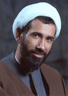 آتش عشق: سروده ای از دکتر محمد جواد باهنر آتش عشق: سروده ای از دکتر محمد جواد باهنر