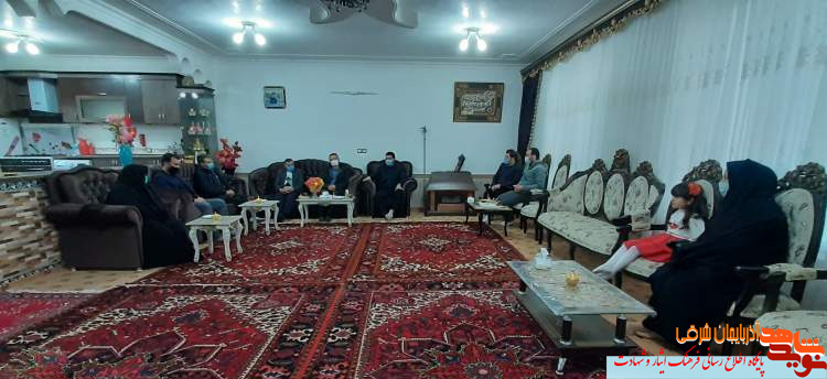 پرستاران سربازان جانبرکف خط مقدم جبهه پرستاران سربازان جانبرکف خط مقدم جبهه