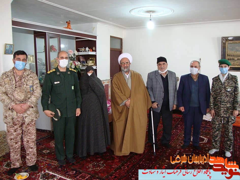 مادران و همسران شهدا شأن و منزلت بالایی دارند