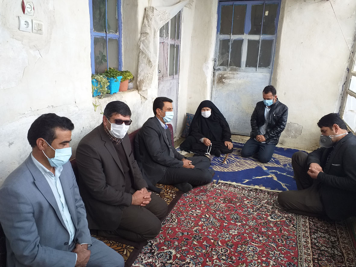 دیدار با خانواده معظم شهدا و ایثارگران برای مسئولان روحیه‌بخش است
